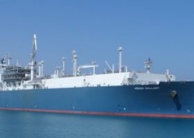Hoegh Gallant LNG carrier departs Egypt