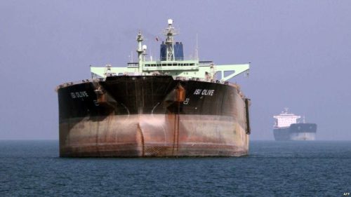 Iranian tanker discharges oil in China ahead of U.S. sanctions
