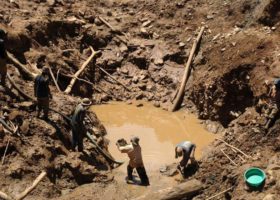 Nigeria loses N152bn gold annually to smuggling 