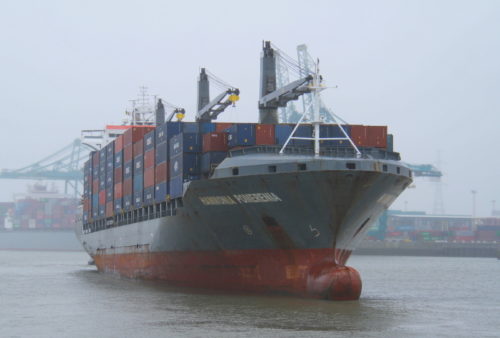 Pirates kidnap crew members of container ship off Nigeria coast