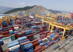 South Korea to bail out distressed shipping companies