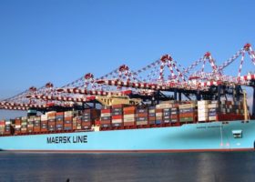 Maersk moves to replace cargo insurance with new protection solution