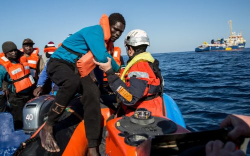 117 people feared dead after migrant boat sinks off Libya