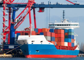 Lloyd’s Register, UMAS study outlines steps to zero emission vessels 