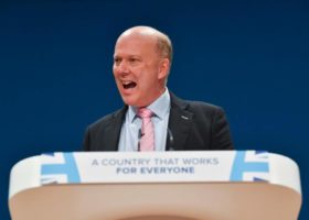 Brexit: Minister defends award of ferry contract to new company
