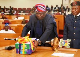 Ambode presents N852.13bn budget proposal