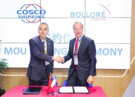 COSCO, Bolloré sign strategic cooperation agreement