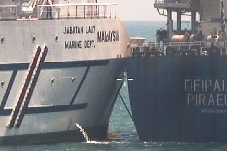 Malaysia, Singapore spat worsens over vessel collision