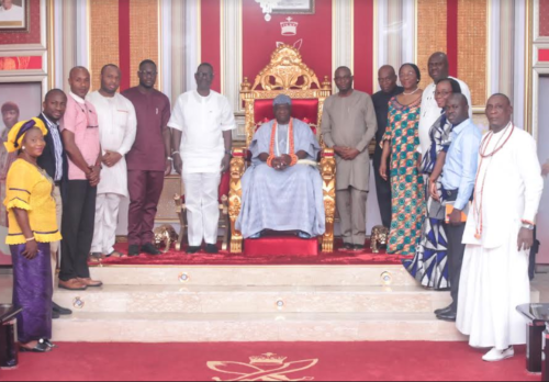 Olu of Warri pledges support for Ocean and Cargo Terminal