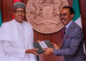 Minimum wage committee submits report to Buhari