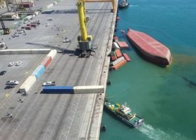 Ship sinks in Iran’s Shahid Rajaei Port