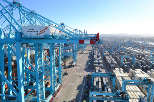 APM Terminals Algeciras sets new port moves record