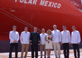 Hamburg Süd christens new polar class containership
