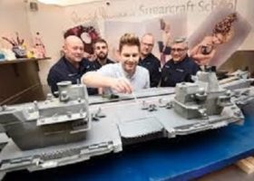 Fascinating pictures of cakes designed as a ship