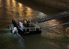 7 dead, 21 missing in Hungary boat disaster