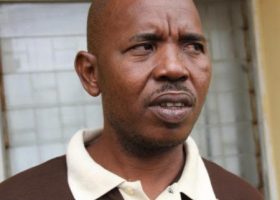 EFCC arrests Immigration officer, 14 others for passport racketeering