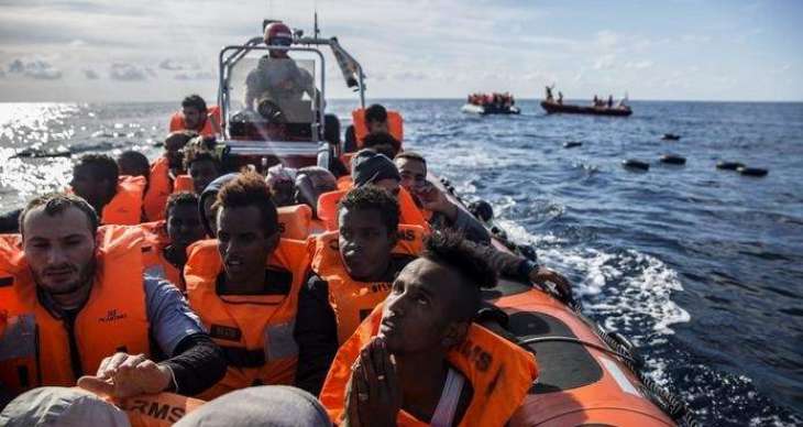 Migrant found dead as nearly 300 rescued in Mediterranean
