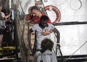 83 migrants disembark in Italy