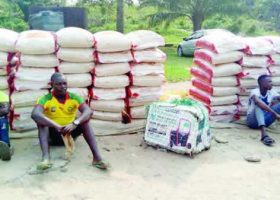 Navy arrests five suspects, seizes 424 bags of contraband rice