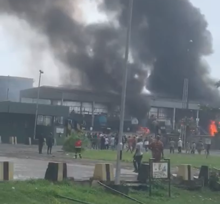 Fire guts Ibadan NNPC depot