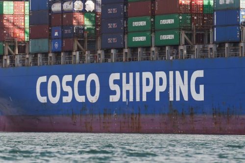 US sanctions COSCO over Iran trade