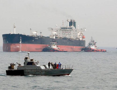 US sanctions Russian ships for delivering fuel to Syria