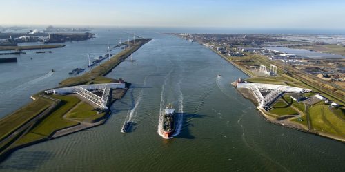 Port of Rotterdam deepens waterway to receive mega ships