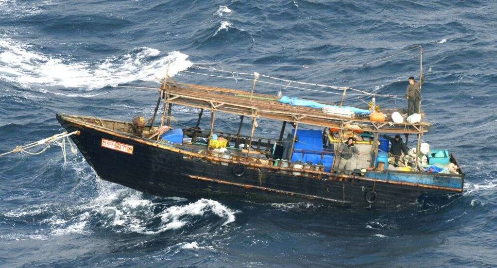 Russia opens fire on North Korean fishing boat; detains 21 for alleged poaching