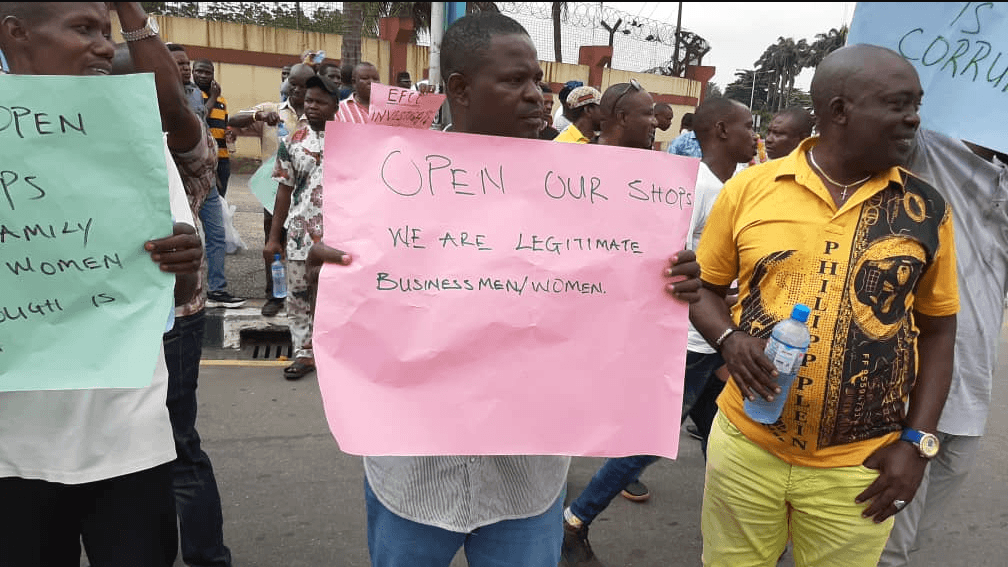 Car dealers protest against Customs in Lagos 