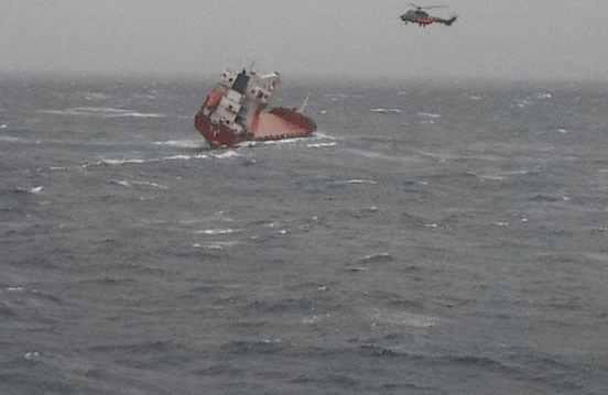 14 crew rescued from listing cargo ship in Greek waters 