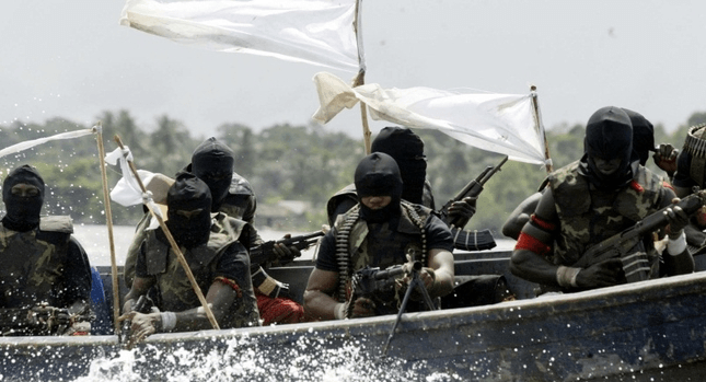 Pirates hijack boat with 12 in Rivers 