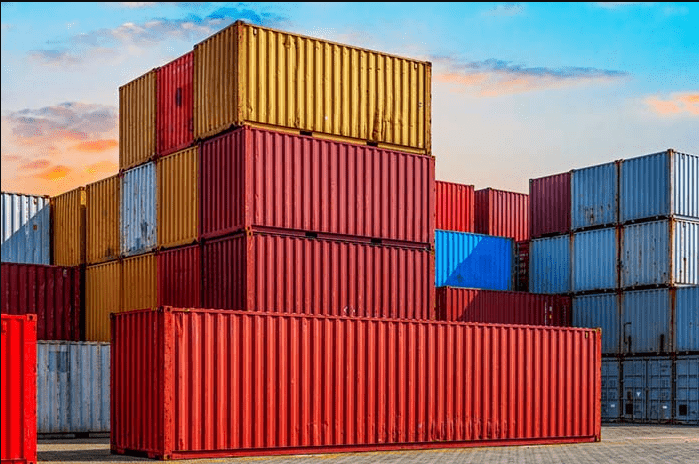 Freight container prices hit 3-year low
