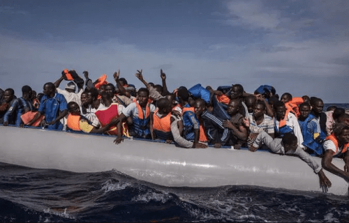 Italy-bound migrants rescued in the Mediterranean
