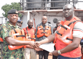 Navy hands over suspected oil thieves, vessel to EFCC