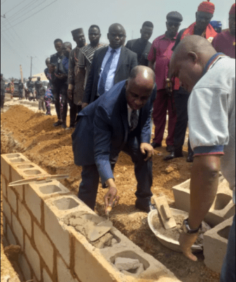 Amaechi lays foundation for transport, logistics institute in Abia.