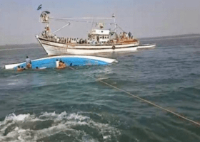 Five dead in Bangladeshi tourist boat mishap 