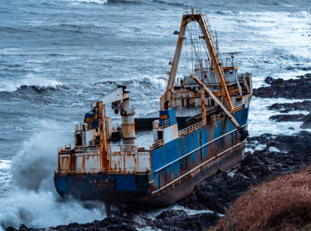 Ghost ship washes ashore in Ireland