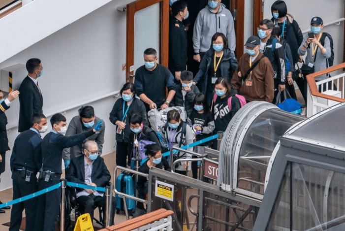 Coronavirus: Hong Kong frees 3,600 quarantined cruise ship passengers 