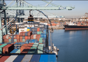 Port of Los Angeles projects 25% drop container volumes