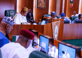 PHOTOS: Buhari presides over FEC meeting