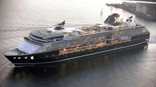 93,000 crew members stranded on cruise ships off United States