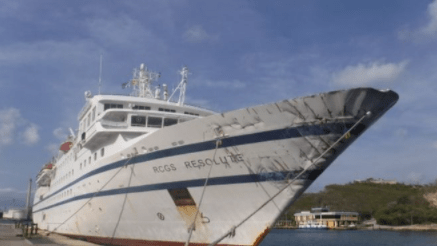 Venezuelan Navy ship sinks after collision with expedition vessel 