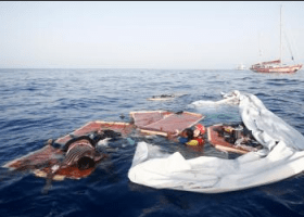 One dead as migrant boat capsizes off Tunisia 