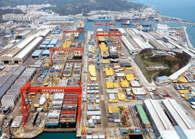 Hyundai Heavy merges shipbuilding, offshore divisions to survive crisis