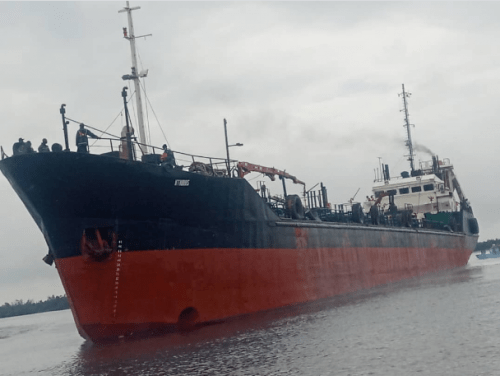 Crude oil theft: Security operatives arrest vessel, 10 crew members