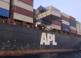 Australia frees APL England after losing 50 containers 