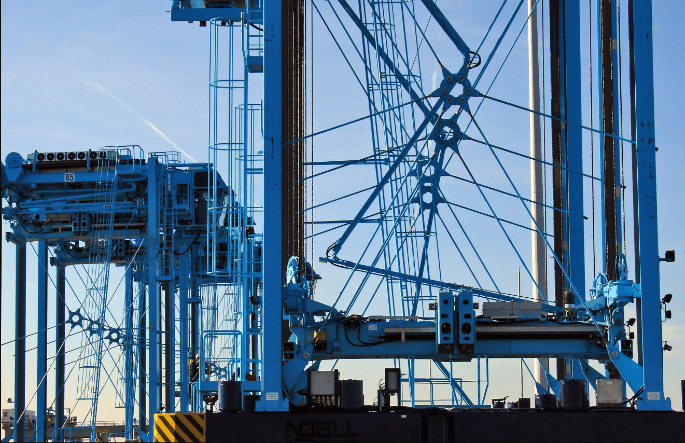 APM Terminals Rotterdam orders 16 straddle carriers 