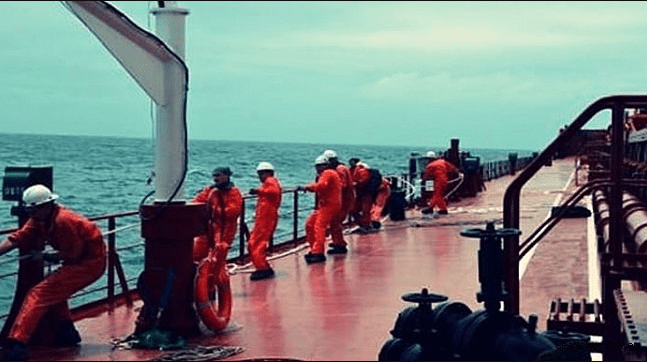 50,000 Filipinos seafarers trapped onboard ships