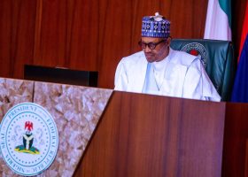 PHOTOS: Buhari presides over FEC meeting