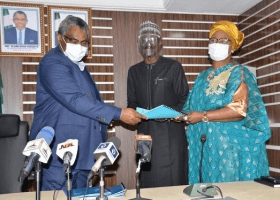FG signs MOU on Ajaokuta jetty landing port